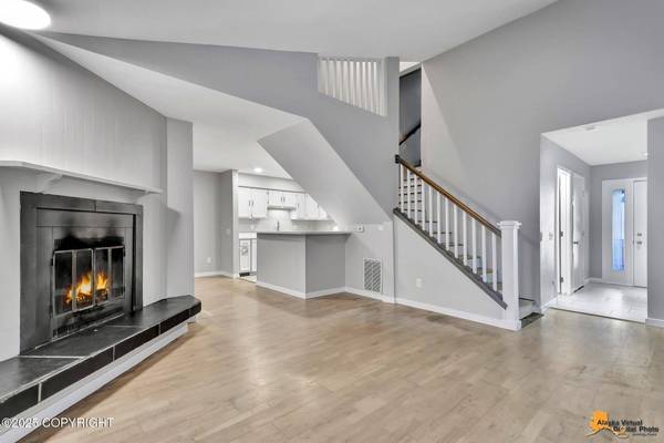 2215 Sunburst CIR, Anchorage, AK 99501