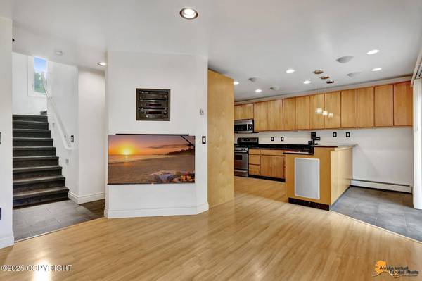 1005 W 80th AVE, Anchorage, AK 99518