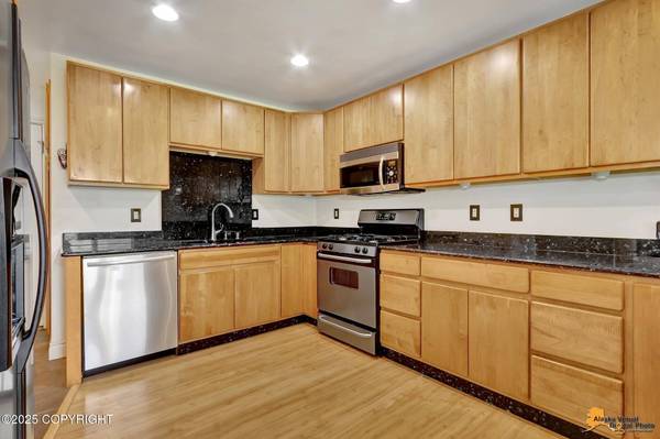 1005 W 80th AVE, Anchorage, AK 99518