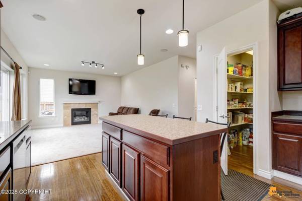 5756 Kenai Fjords LOOP, Anchorage, AK 99502