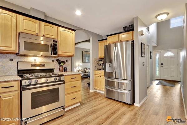 16336 Seville Park CIR, Anchorage, AK 99516