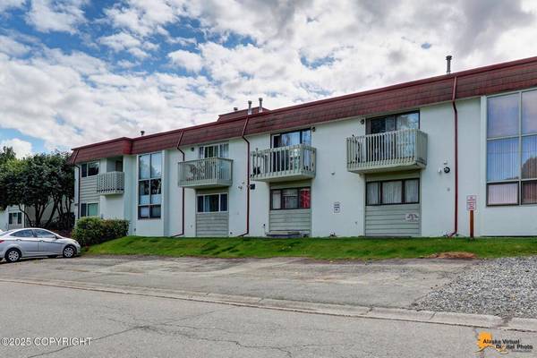 400 E 24th AVE 4, Anchorage, AK 99503
