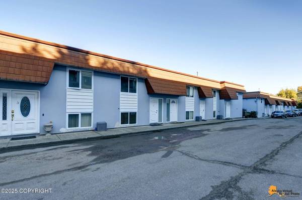 400 E 24th AVE 4, Anchorage, AK 99503