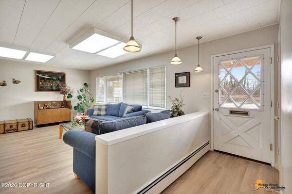 1563 E Tudor RD, Anchorage, AK 99507