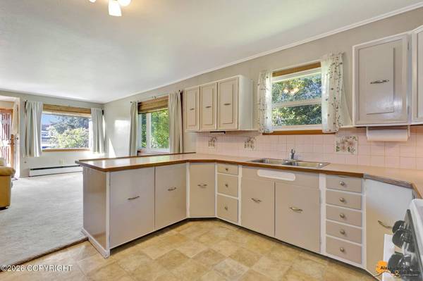 6921 E 12th AVE, Anchorage, AK 99504
