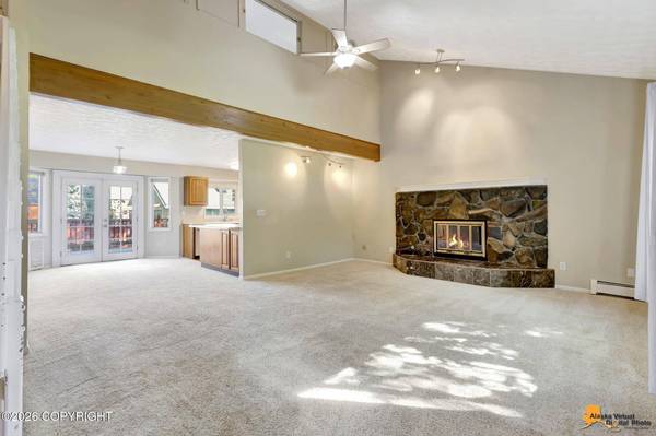 2741 W 72nd AVE, Anchorage, AK 99502