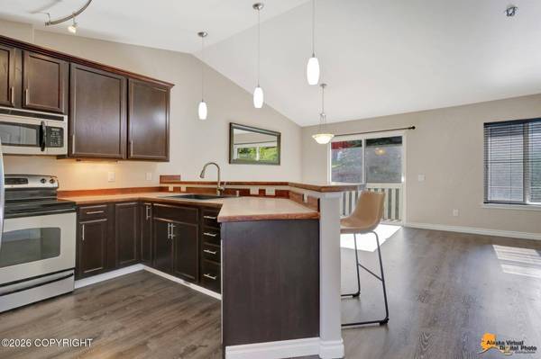 10341 Valley Park DR, Anchorage, AK 99507