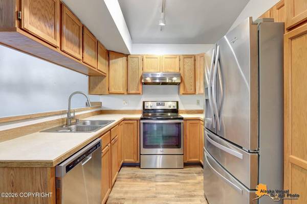 17810 Beaujolais DR, Eagle River, AK 99577