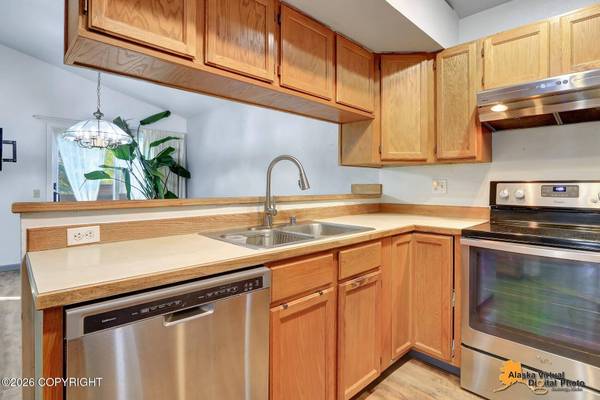 17810 Beaujolais DR, Eagle River, AK 99577