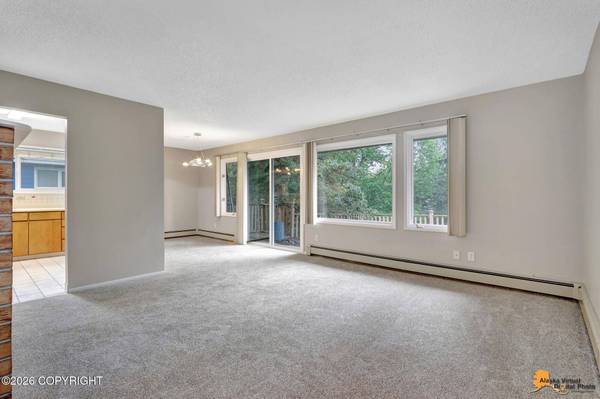 3801 Patricia LN, Anchorage, AK 99504