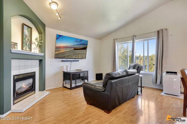 4451 West Lake CIR, Anchorage, AK 99502