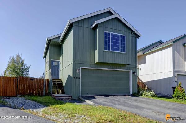 4451 West Lake CIR