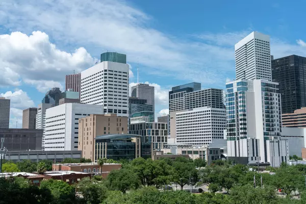 Houston’s Downtown Transformation: A Car-Free Main Street by 2026