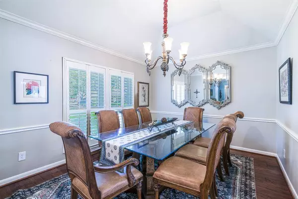 2120 Barrington Pointe DR, League City, TX 77573