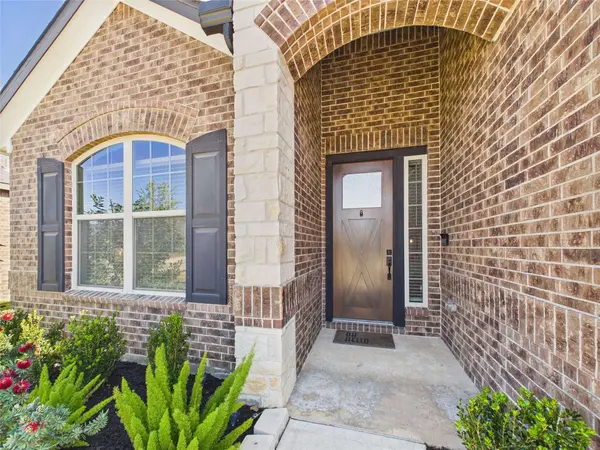 2191 Clements Shore LN, La Porte, TX 77571