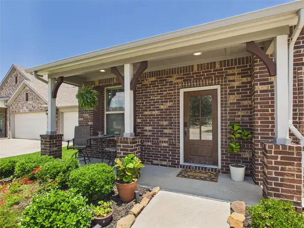 2509 Brooks River LN, League City, TX 77573