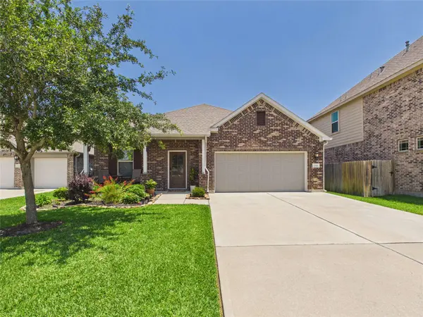 2509 Brooks River LN, League City, TX 77573