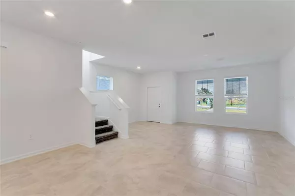 1721 GOOD NEIGHBOR LOOP, Kissimmee, FL 34744