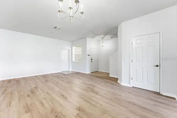 2795 OAKWATER DR #2795, Kissimmee, FL 34747