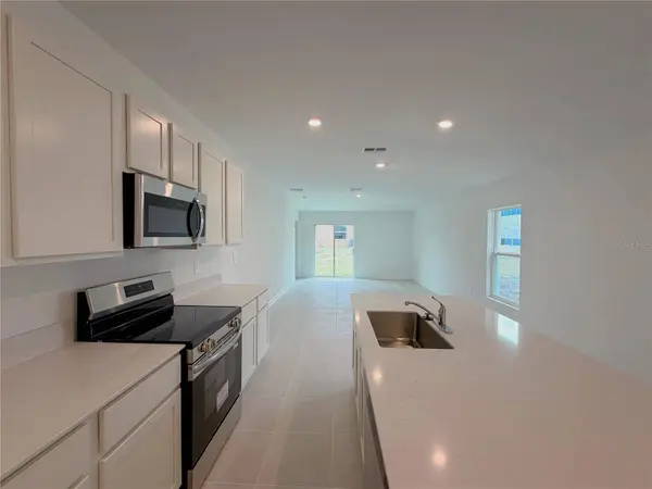 2154 LASSO LOOP, Eagle Lake, FL 33839