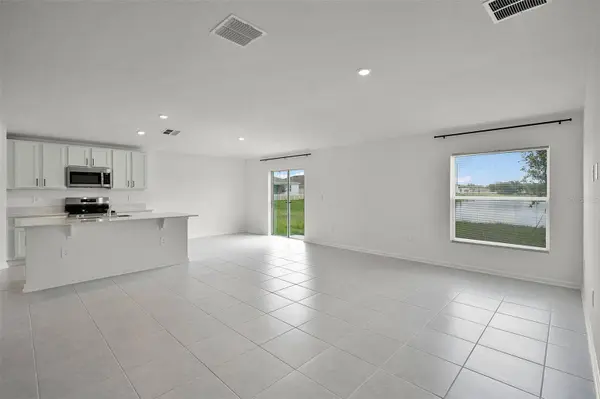 2711 PIONEER TRL, Eagle Lake, FL 33839