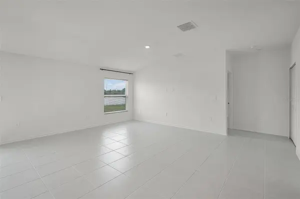 2711 PIONEER TRL, Eagle Lake, FL 33839