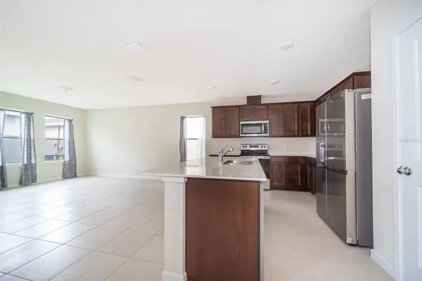 1941 SUMMER SERENITY DR, Kissimmee, FL 34744