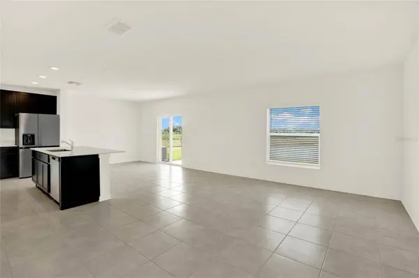 517 BELL PRAIRIE CIR, Lake Wales, FL 33859