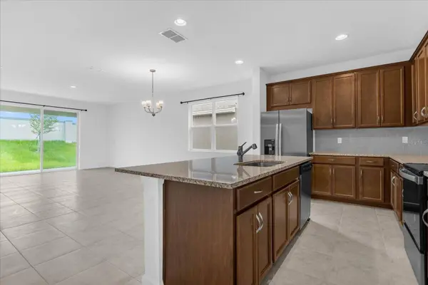 4414 DAVOS DR, Clermont, FL 34711