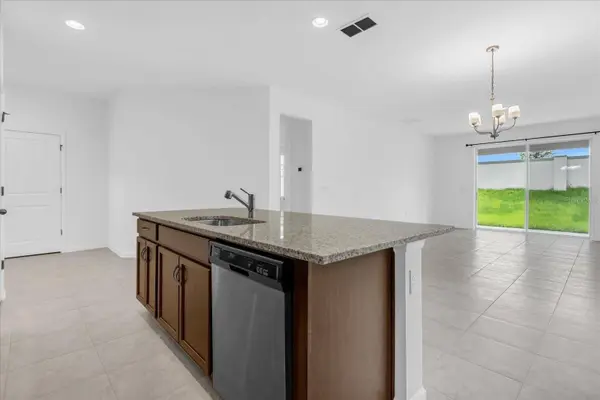 4414 DAVOS DR, Clermont, FL 34711