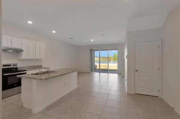 1089 BLUE JAY DR, Davenport, FL 33837
