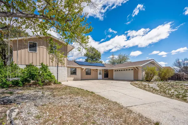 550 Bryce AVE, White Rock, NM 87547