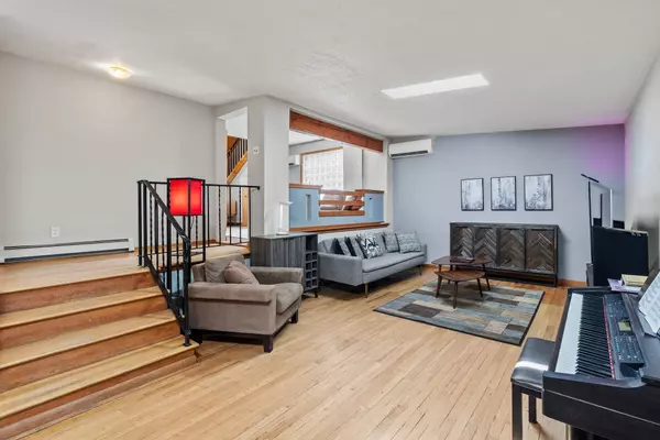 2040 47th ST, Los Alamos, NM 87544