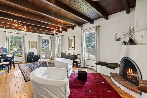 124 Monte Vista DR, White Rock, NM 87547