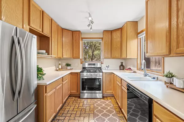 620 Navajo, Los Alamos, NM 87544