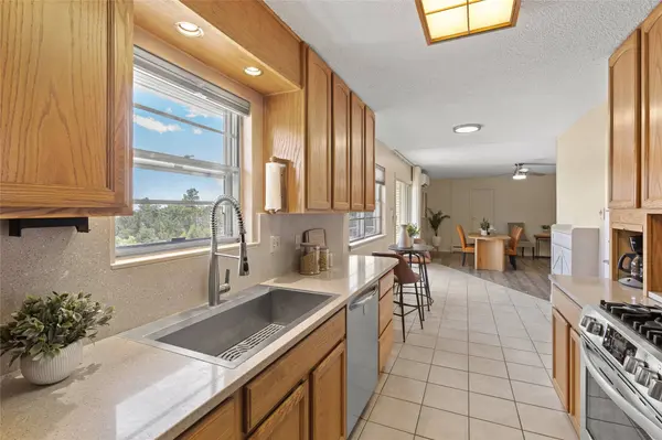 1091 Barranca, Los Alamos, NM 87544