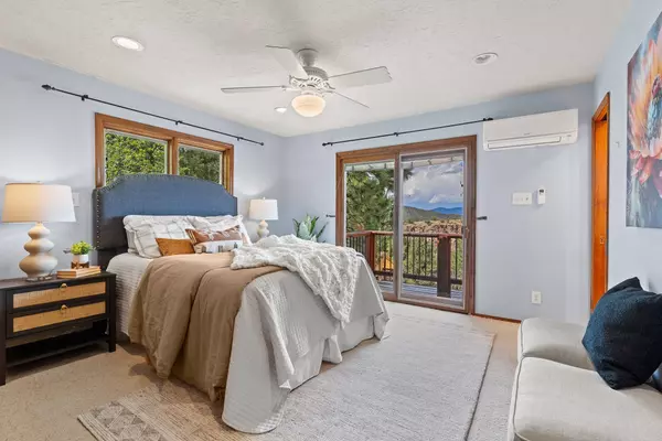 490 Navajo, Los Alamos, NM 87544