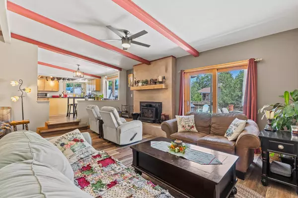 10 Tesuque ST, Los Alamos, NM 87544