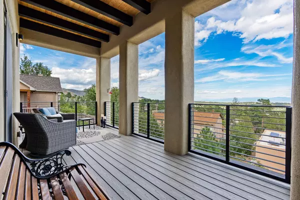 1650 Sereno, Los Alamos, NM 87544