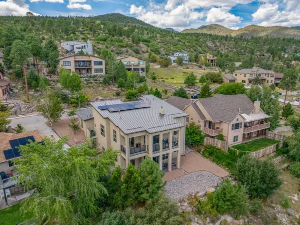 1650 Sereno, Los Alamos, NM 87544