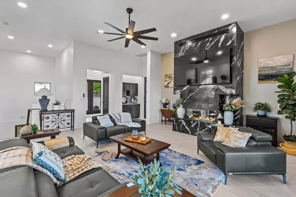 1650 Sereno, Los Alamos, NM 87544