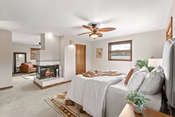 129 Piedra LOOP, White Rock, NM 87547