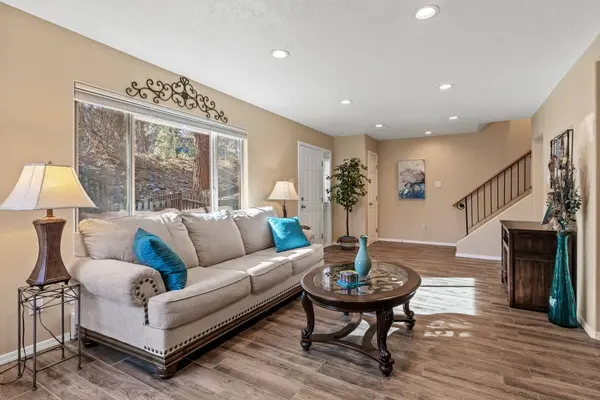 998 Alamo RD, Los Alamos, NM 87544