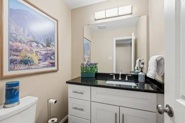 998 Alamo RD, Los Alamos, NM 87544