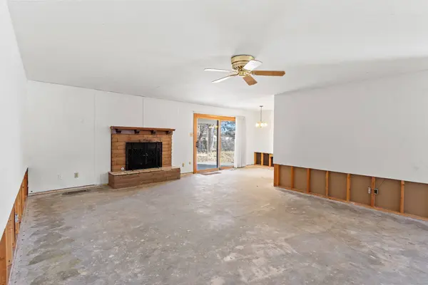 344 Kimberly LN, White Rock, NM 87547