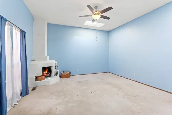 461 Louise AVE, White Rock, NM 87547