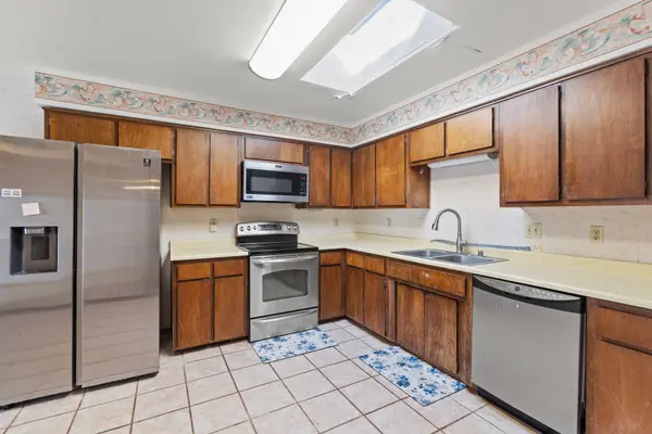 461 Louise AVE, White Rock, NM 87547