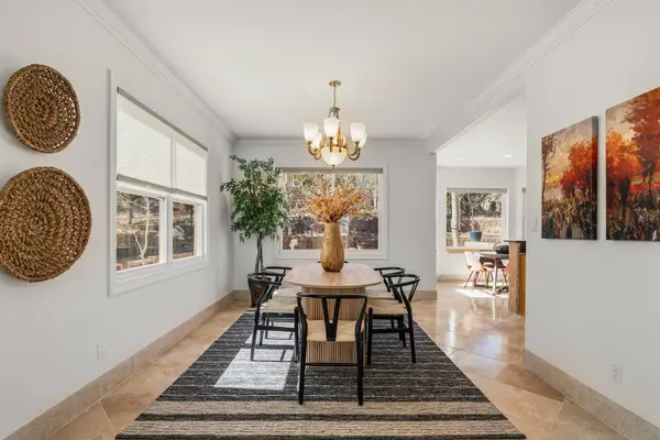 5705 Quemazon, Los Alamos, NM 87544