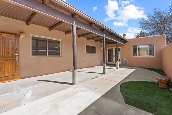 377 Cheryl CT, White Rock, NM 87547