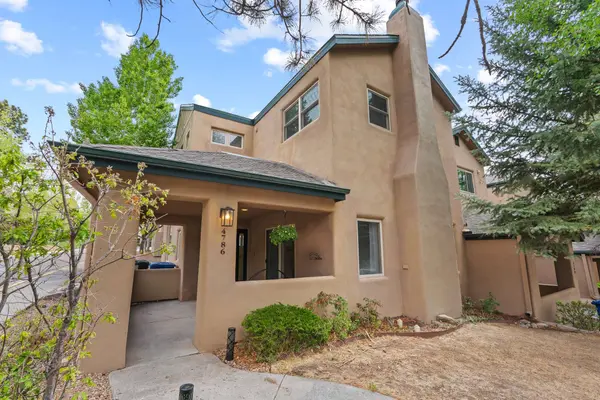 4786 Brisa Del Bosque, Los Alamos, NM 87544